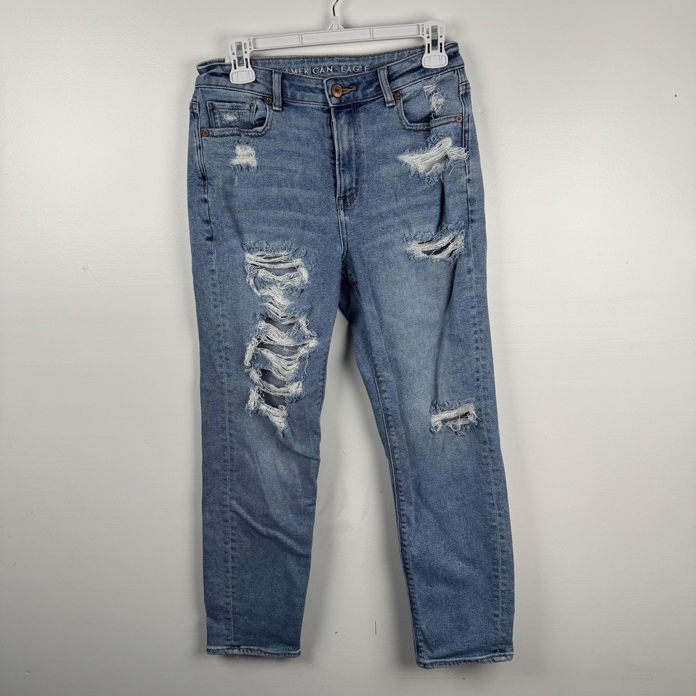American Eagle Mom Jeans Womens 4 (28x26) Distressed High Rise Stretch Ripped